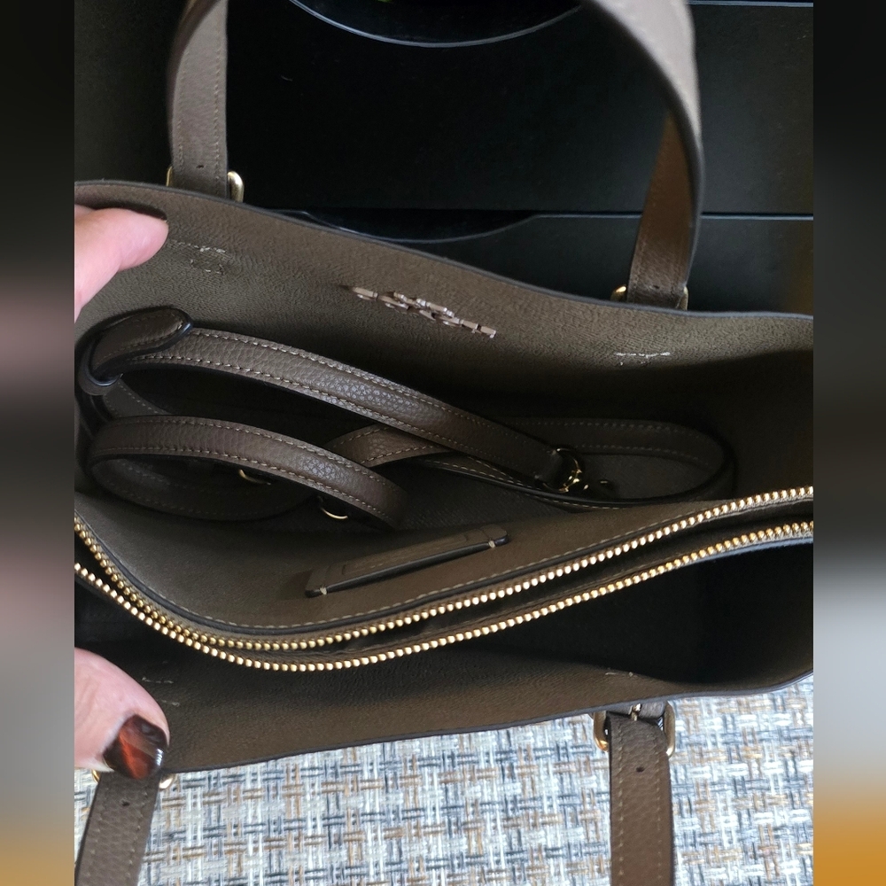 Coach Mollie Tote Bag 25 - Picture 13 of 15